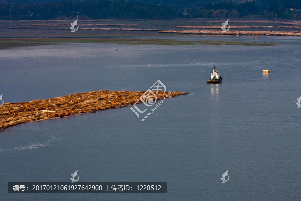 拖輪牽引的日志