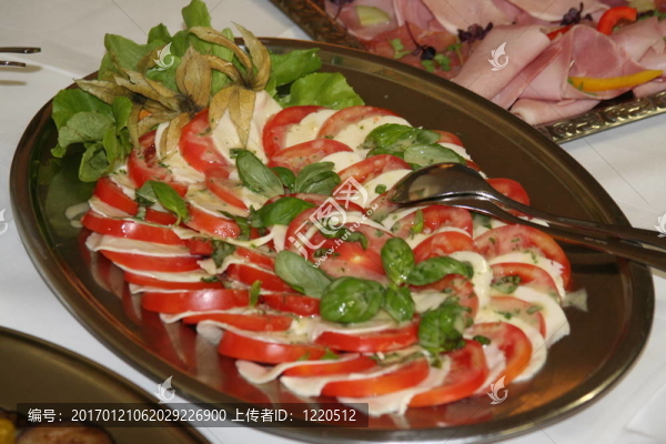 冷餐