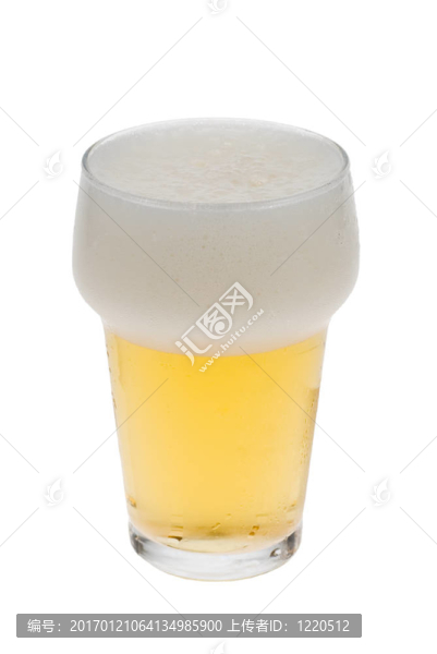 一杯新鮮啤酒