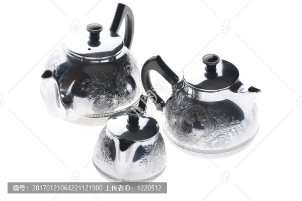 三金屬茶壺