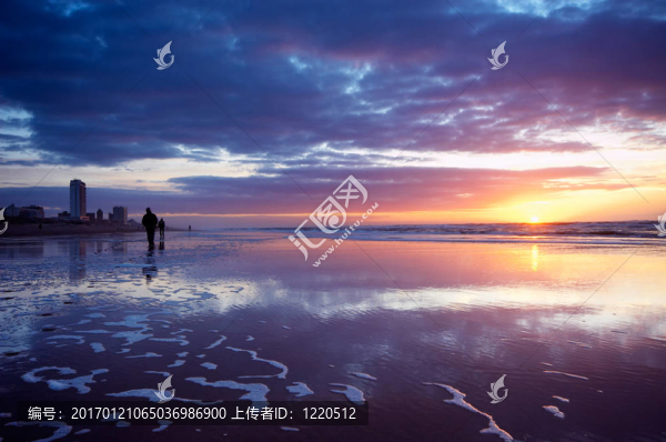 夜里的海洋