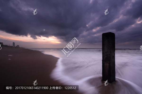 夜里的海洋
