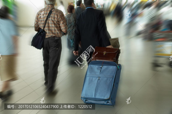 旅行