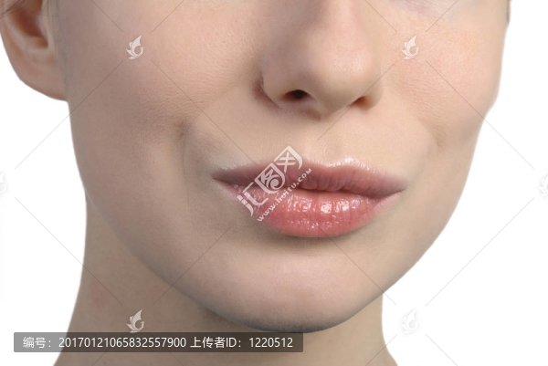 女人的嘴唇接吻