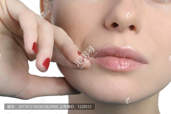 女人的臉部特寫(xiě)
