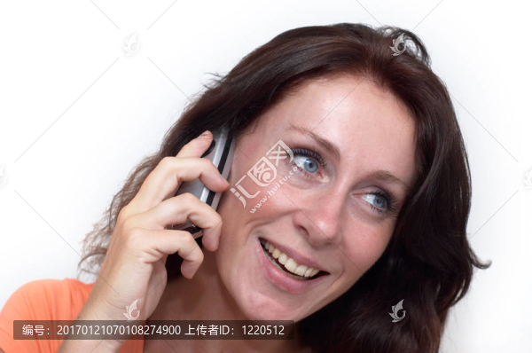 女人與細胞lphone呼叫