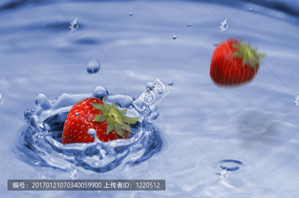 Strawberry飛濺
