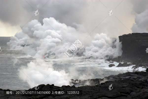 熔巖流入海洋
