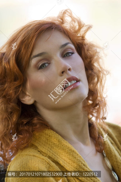 紅色的女人