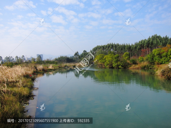 小河
