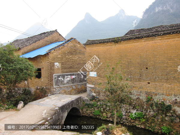 農(nóng)村小橋