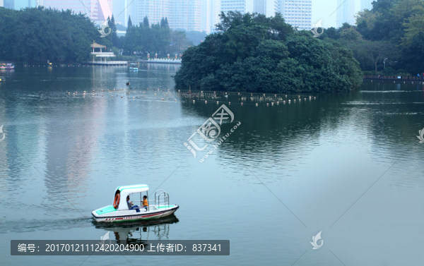 蕩起雙槳