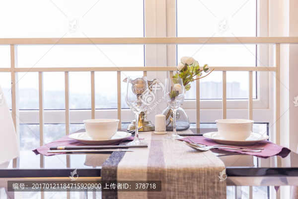 餐桌餐具