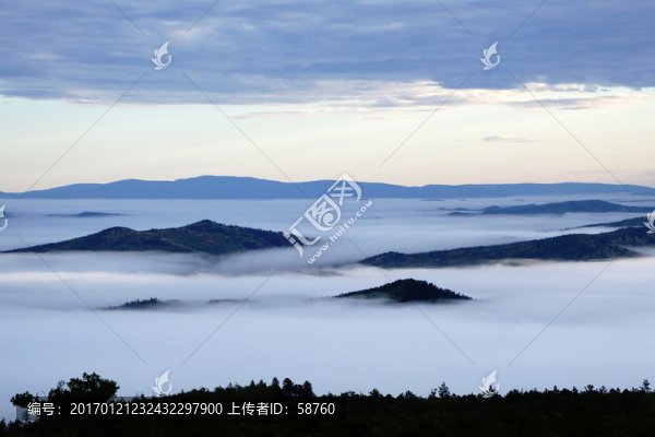 水墨山林