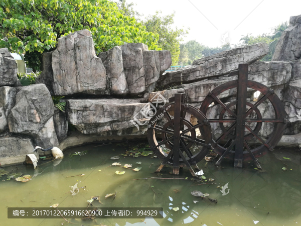 深圳羅湖洪湖公園假山