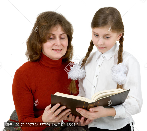 女人與女孩閱讀書