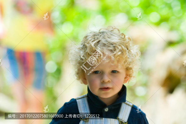 可愛的小男孩-匯圖網(wǎng) www.fosd68.com 可愛的小男孩