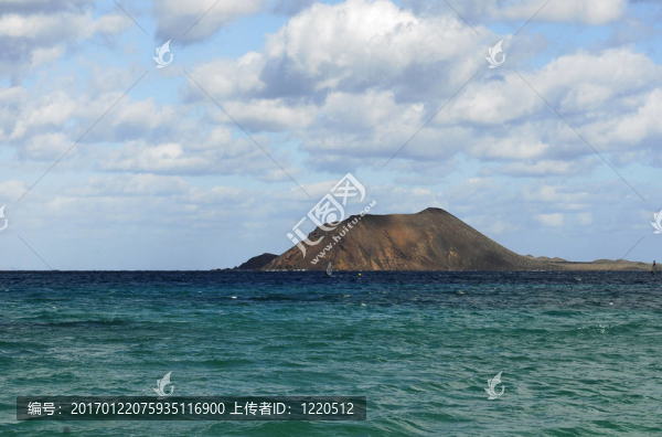 富埃特文圖拉島；加那利群島