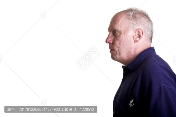 年長男子尋找權(quán)利
