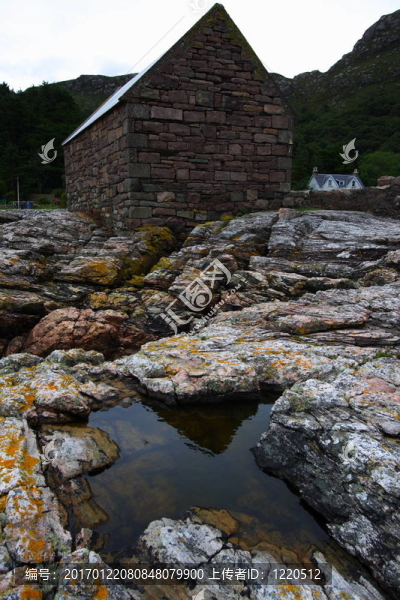 巖石與蘇格蘭的家-匯圖網(wǎng) www.fosd68.com 巖石與蘇格蘭的家