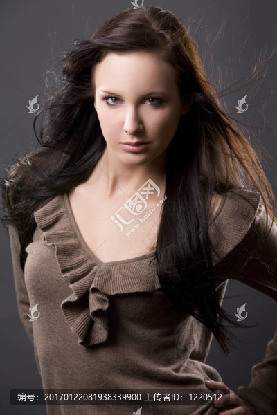 美麗的黑發(fā)