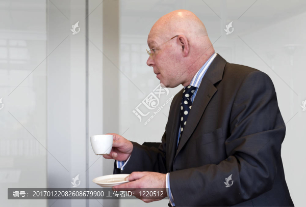 經(jīng)理簡(jiǎn)介-匯圖網(wǎng) www.fosd68.com 經(jīng)理簡(jiǎn)介