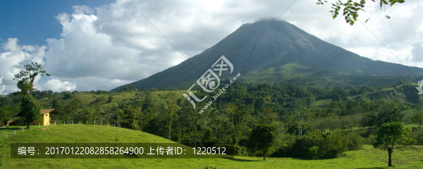 阿雷納火山