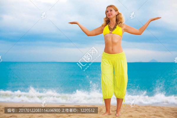 年輕女子冒充