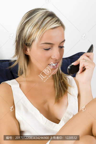 是的告訴我寶貝