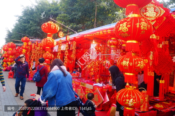 買(mǎi)春聯(lián)