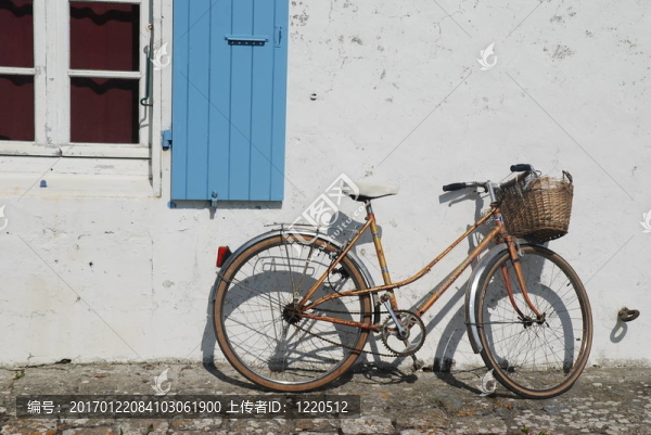 自行車(chē)