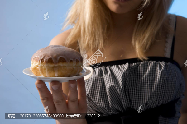 與甜甜圈的少年