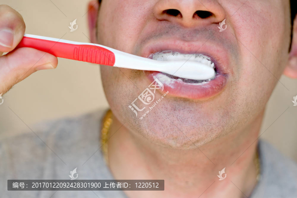 刷牙