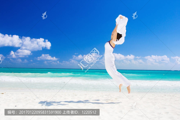白色紗籠的女人快樂