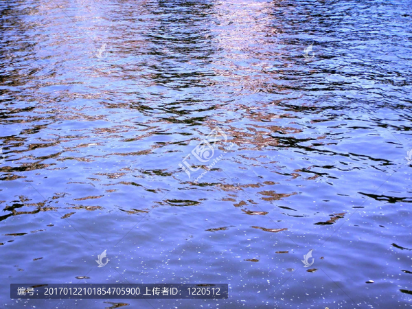 水