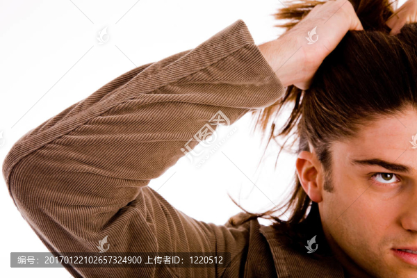 模型的半長度視圖