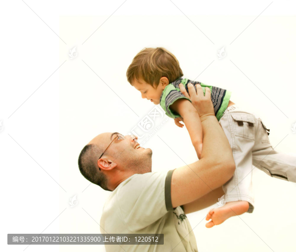 愛的父親和兒子比白人