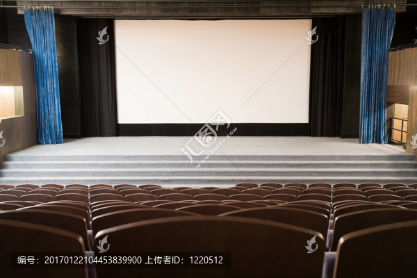 電影院內(nèi)