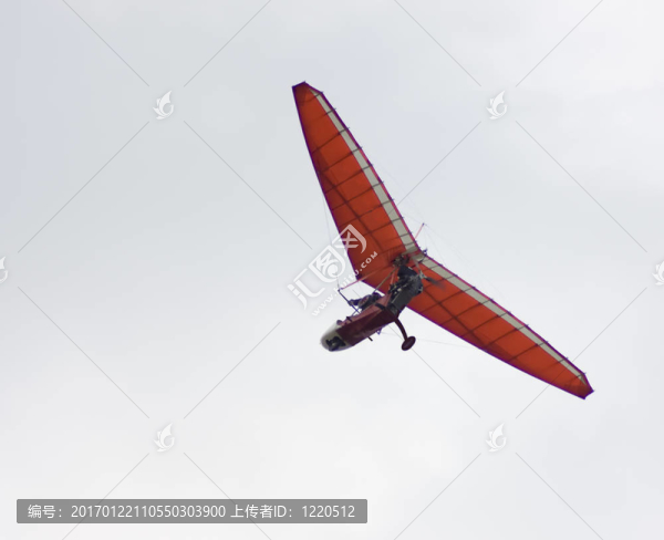 滑翔機(jī)