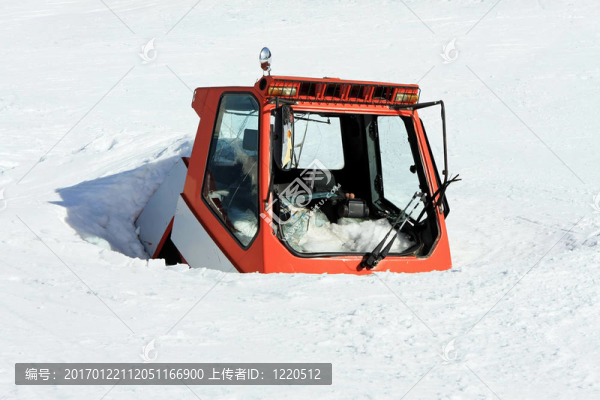 銀裝素裹的機