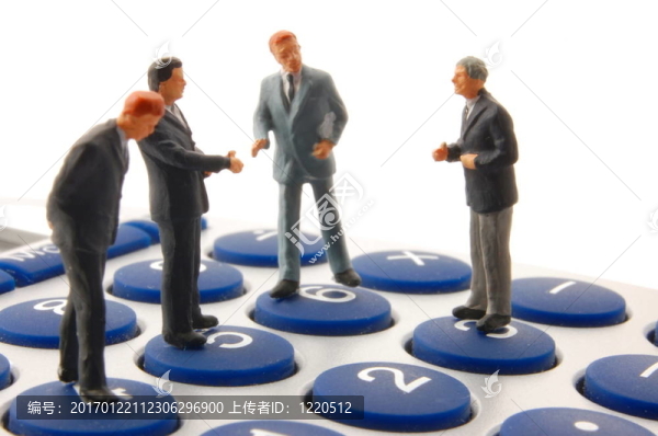 商務人士對計算器的孤立