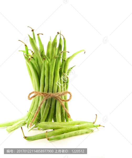 沒洗過的綠豆用繩子捆上白色