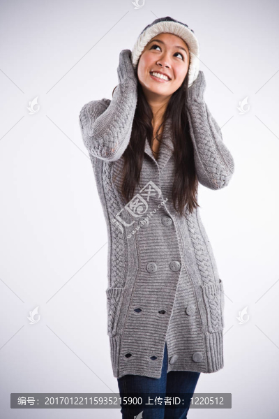 美麗快樂的亞洲女人