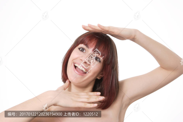 快樂(lè)的小女人