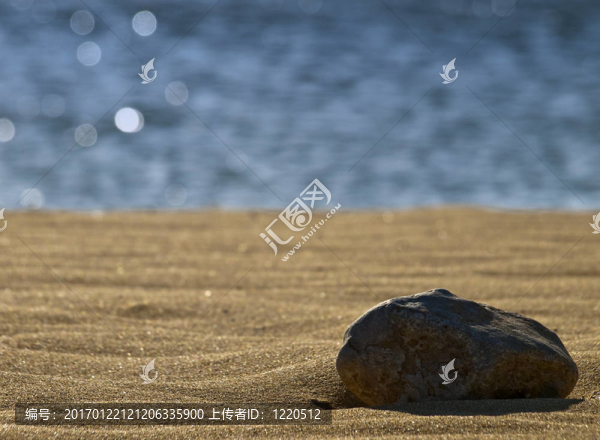 沙子和石頭
