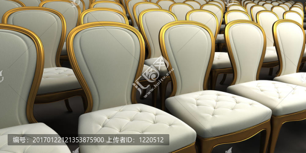 具有白色座椅的音樂廳