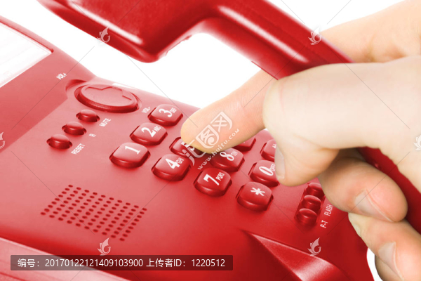 撥打電話