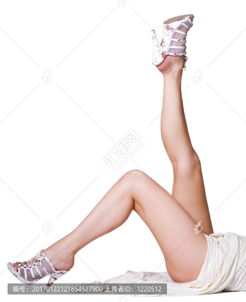 美麗的女孩是白色的孤立