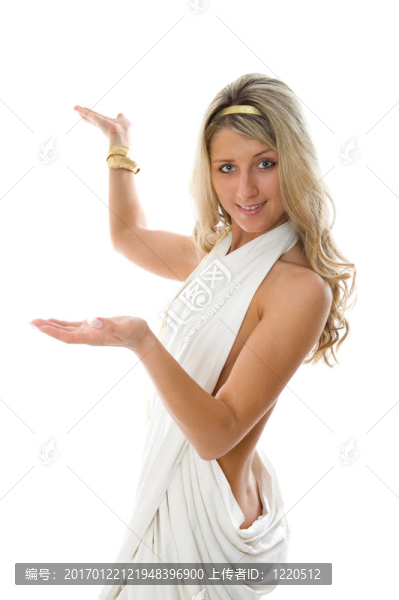 女孩打扮得像希臘的手臂。