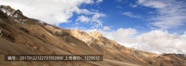 穿越默納利山立；印度
